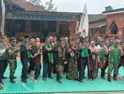 Rombongan Pesilat Asal Italia Pelajari Budaya Silat di Sukabumi