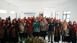 TP-PKK Sukabumi Gerakkan Pemanfaatan Pekarangan dan Pengolahan Sampah Organik