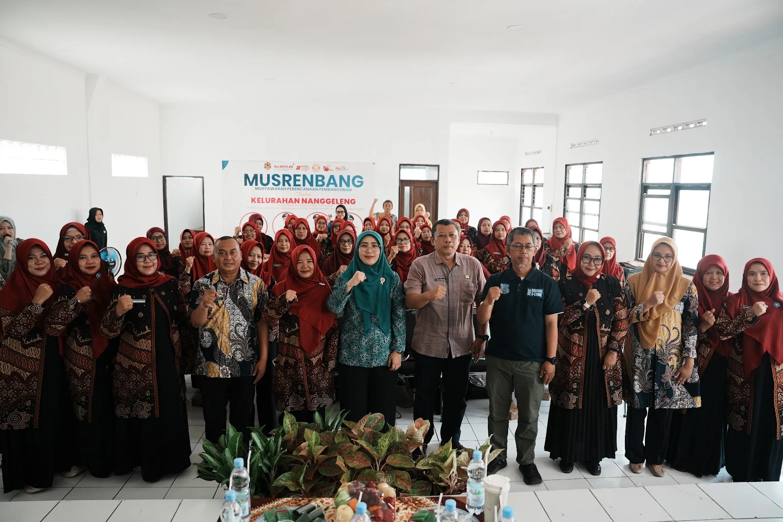 TP-PKK Sukabumi Gerakkan Pemanfaatan Pekarangan dan Pengolahan Sampah Organik