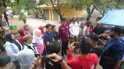 Ayep Zaki Kembali Salurkan Bantuan melalui Program 12 PAS